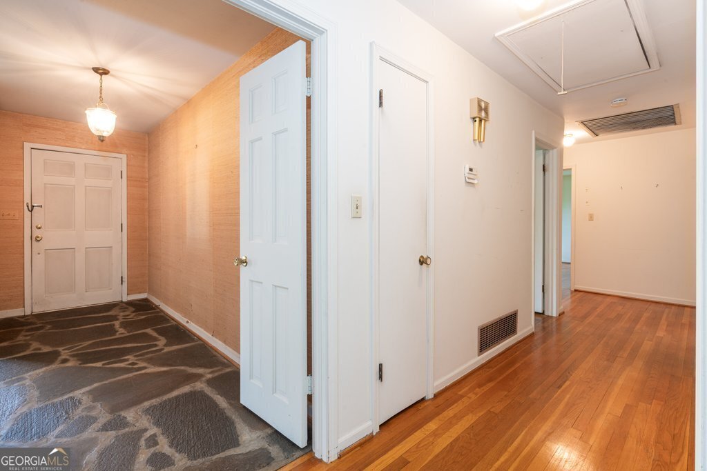 3916 Ridgewood Drive Smyrna - 16