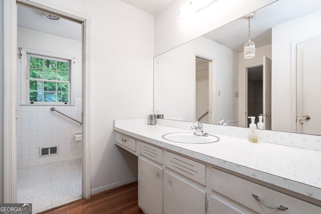 3916 Ridgewood Drive Smyrna - 22
