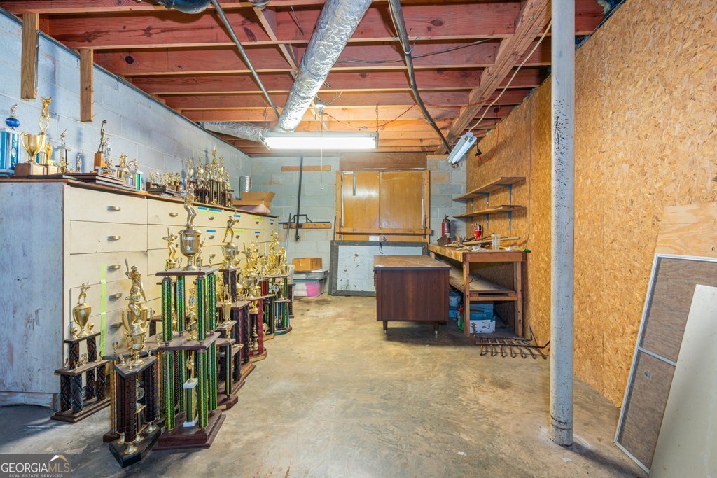 3916 Ridgewood Drive Smyrna - 26