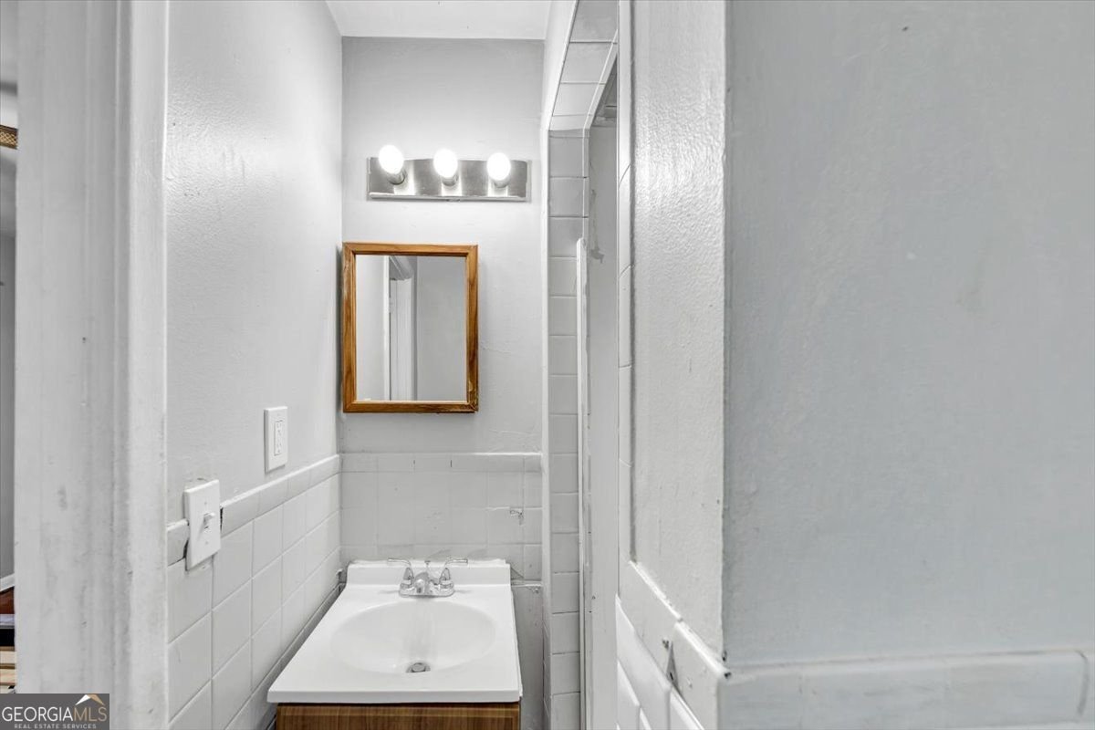 844 Oak Street Atlanta - 28