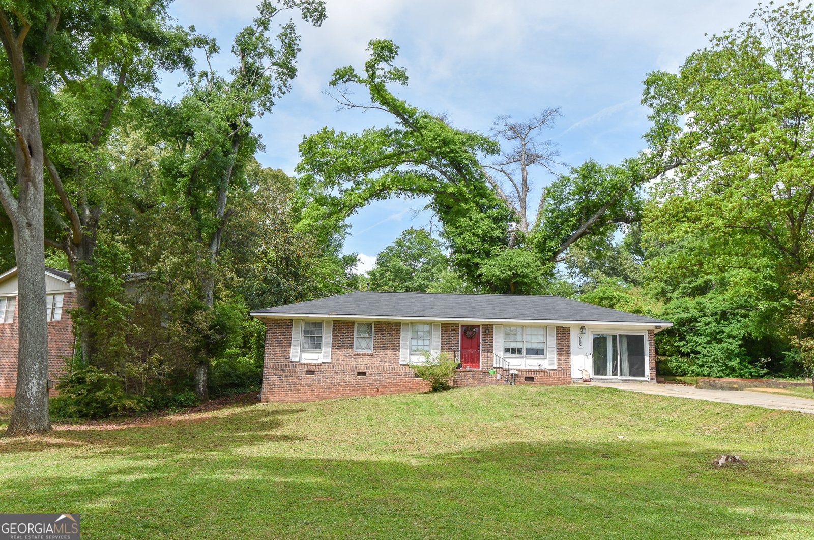 1545 Oakhill Drive Griffin - 1