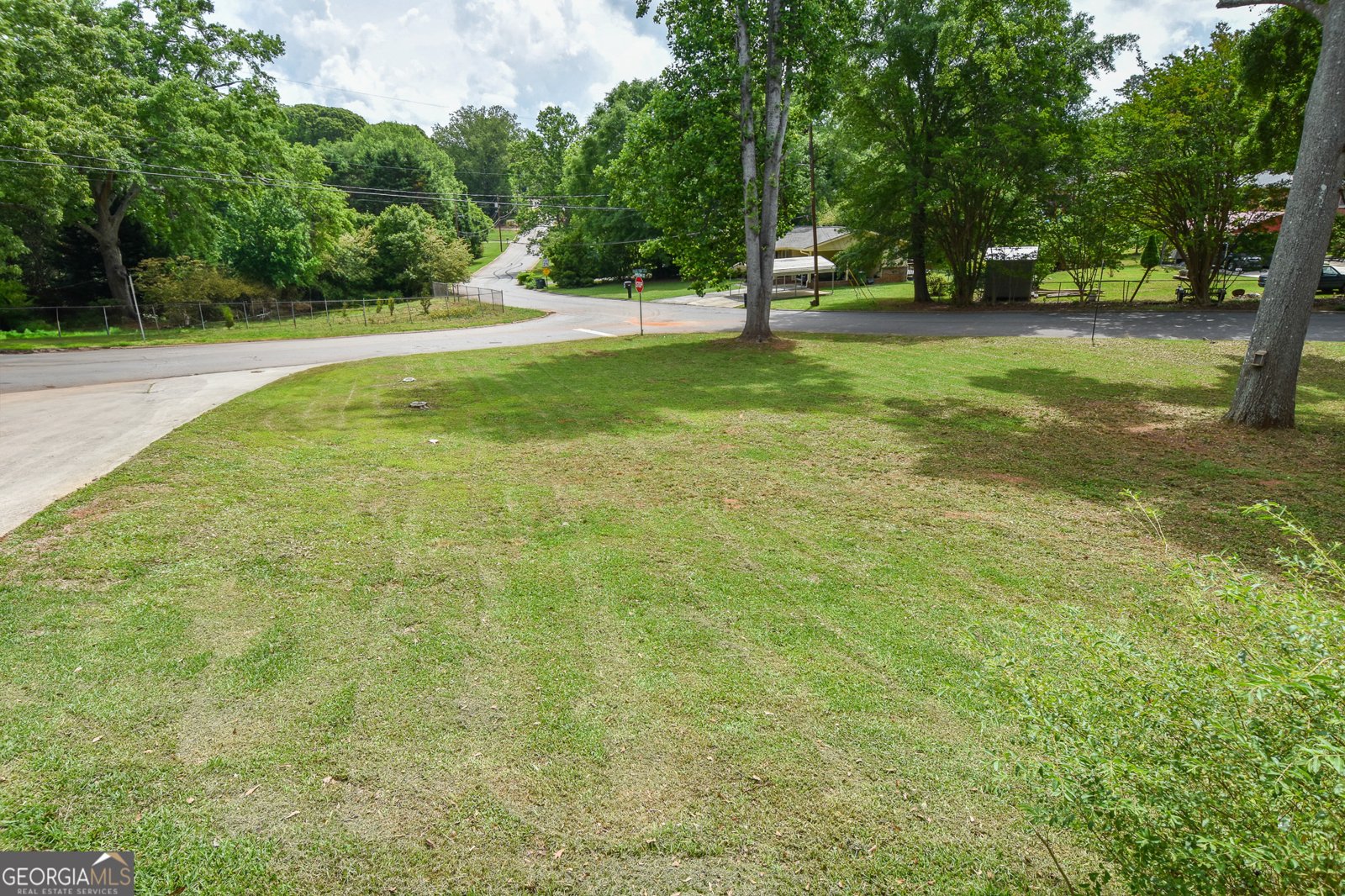 1545 Oakhill Drive Griffin - 16