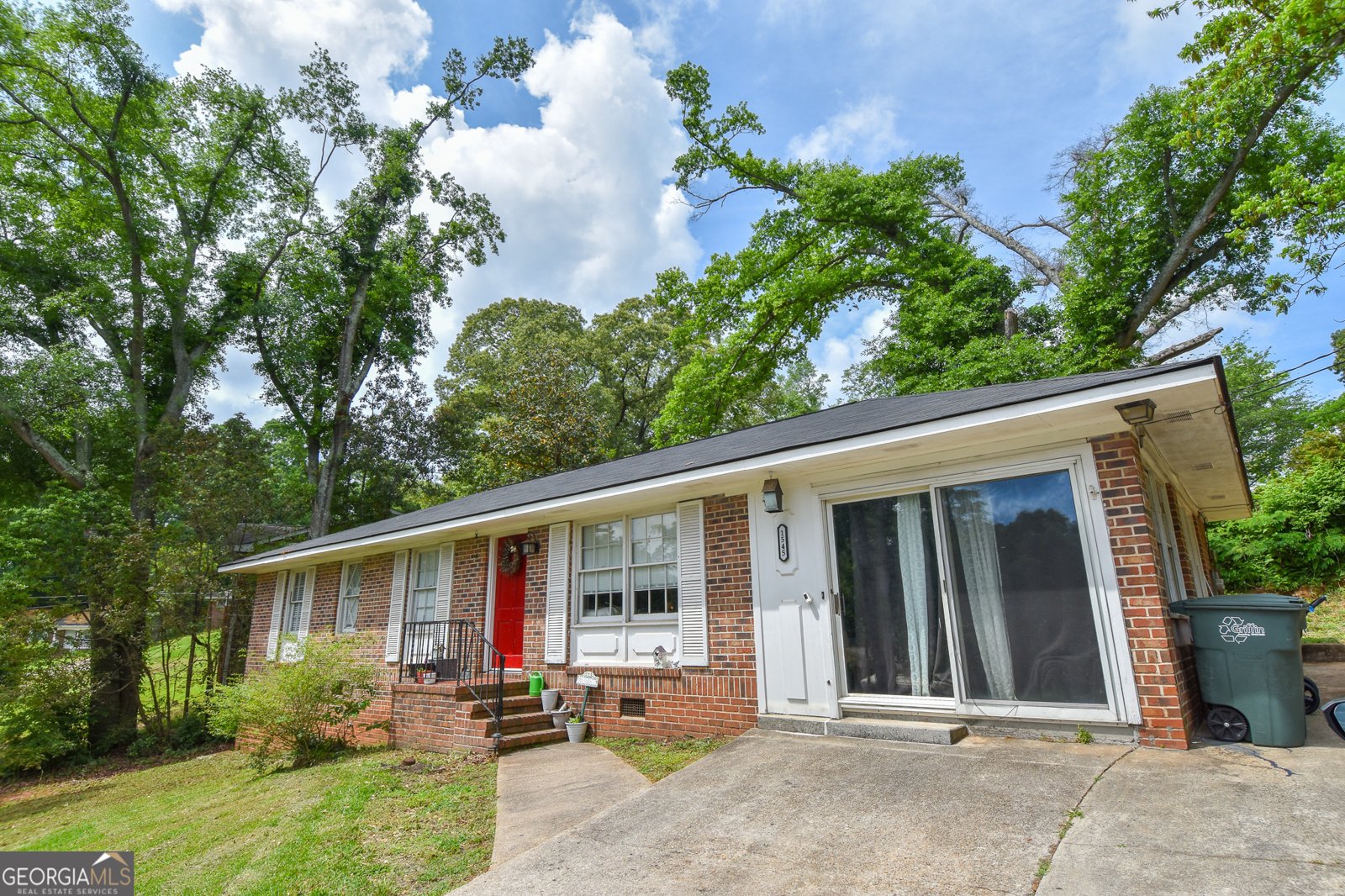 1545 Oakhill Drive Griffin - 9
