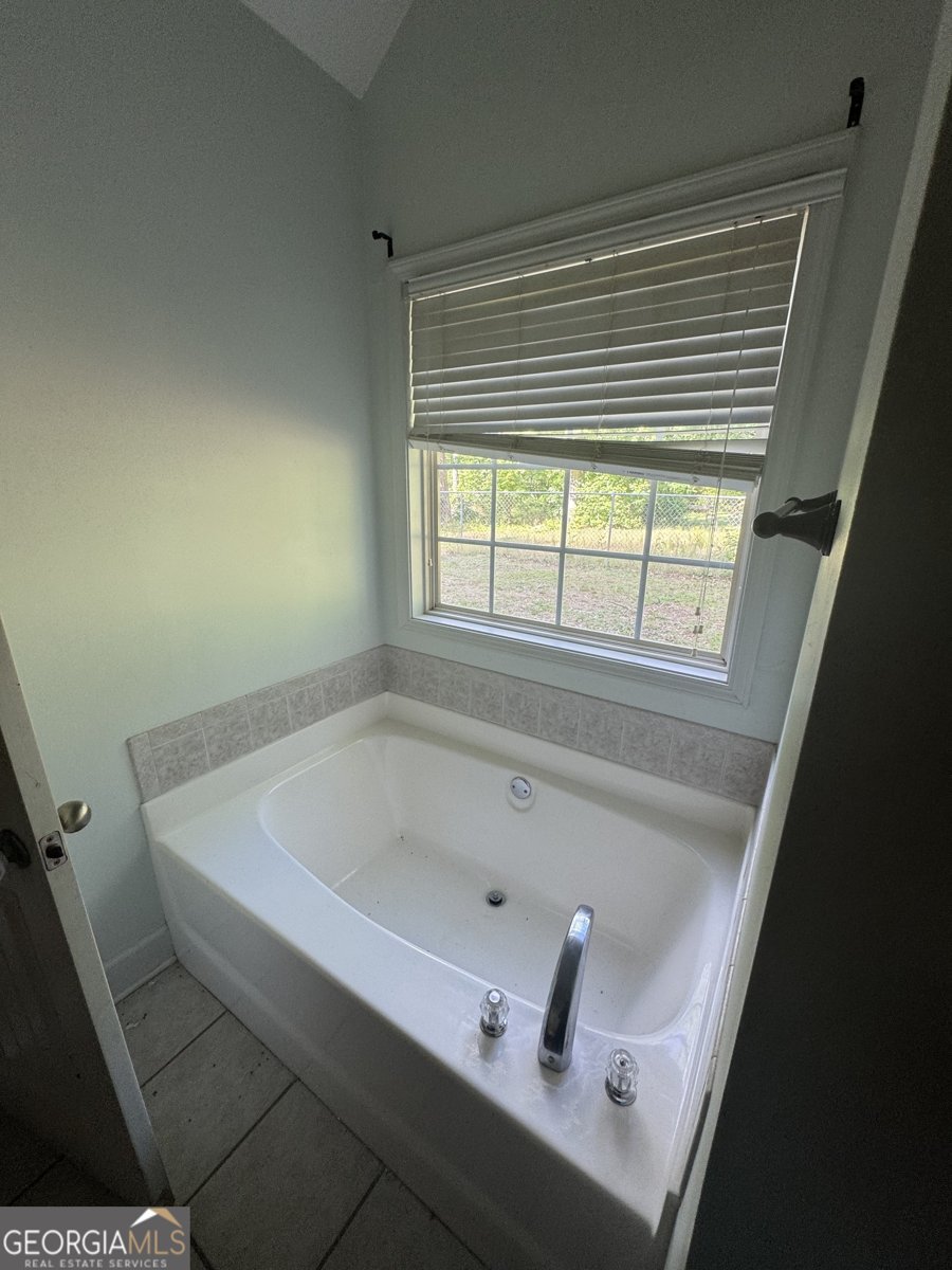 5028 Highway 81 McDonough - 21