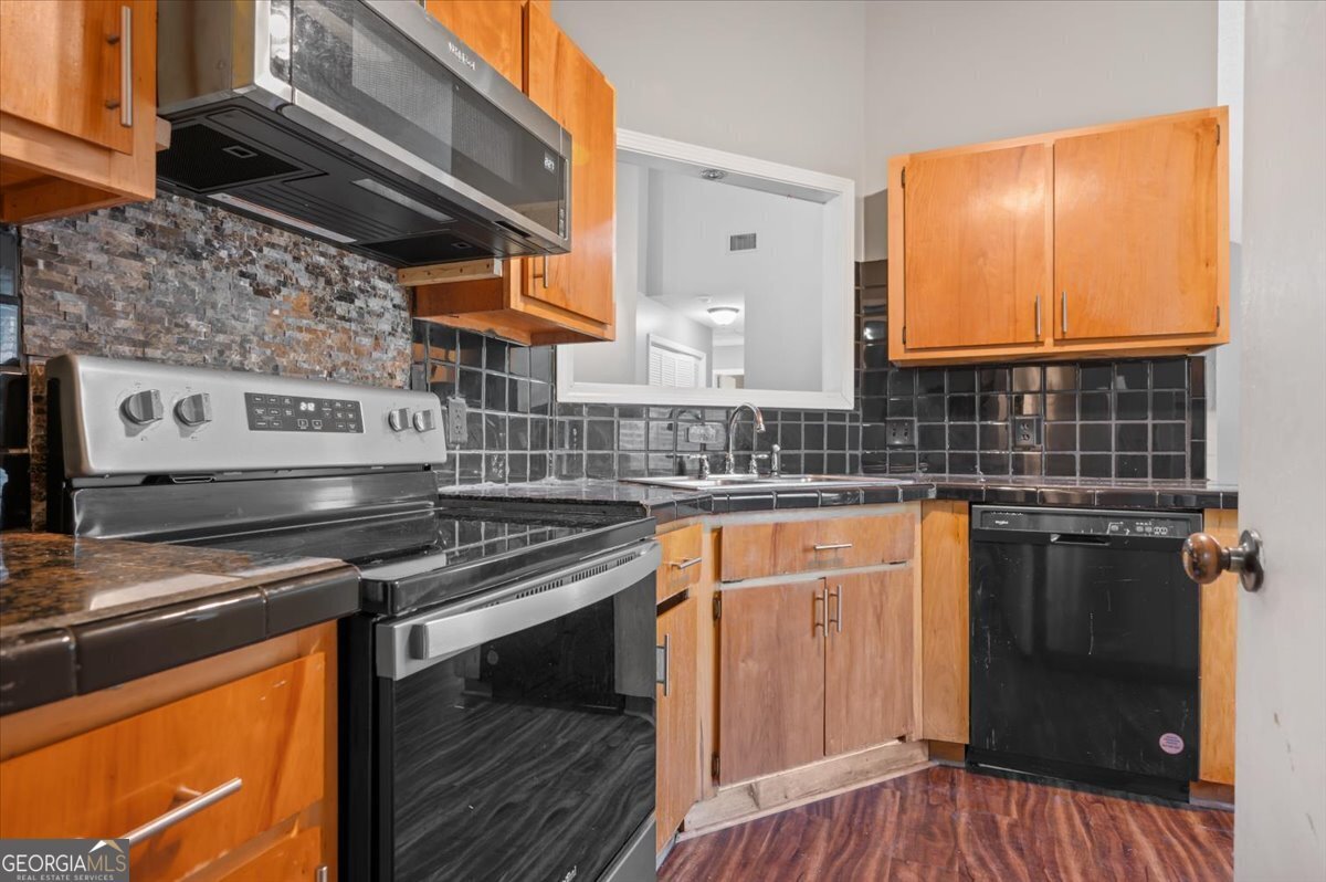 102 Clinton Court St. Marys - 4