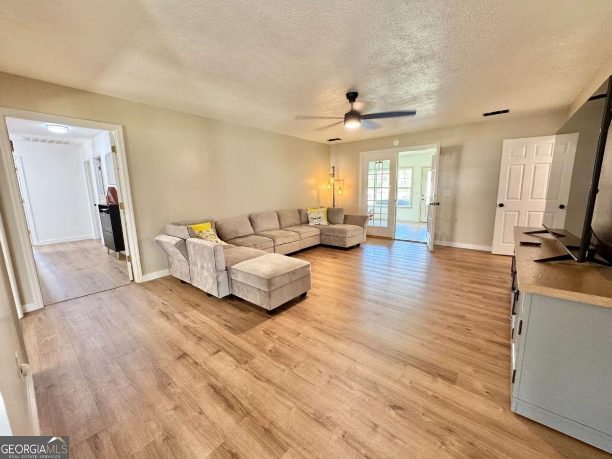 801 Grossman Drive Vidalia - 1