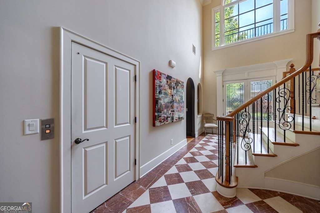3127 Lenox Road Atlanta - 23