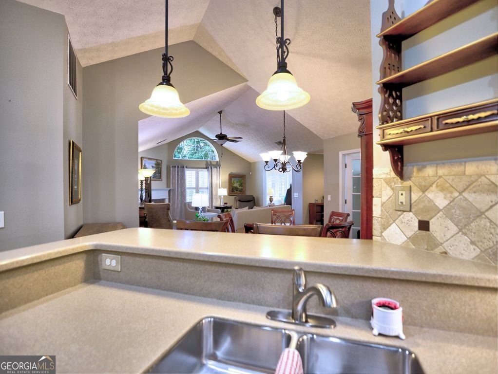 174 Vintage Club Circle Marietta - 8