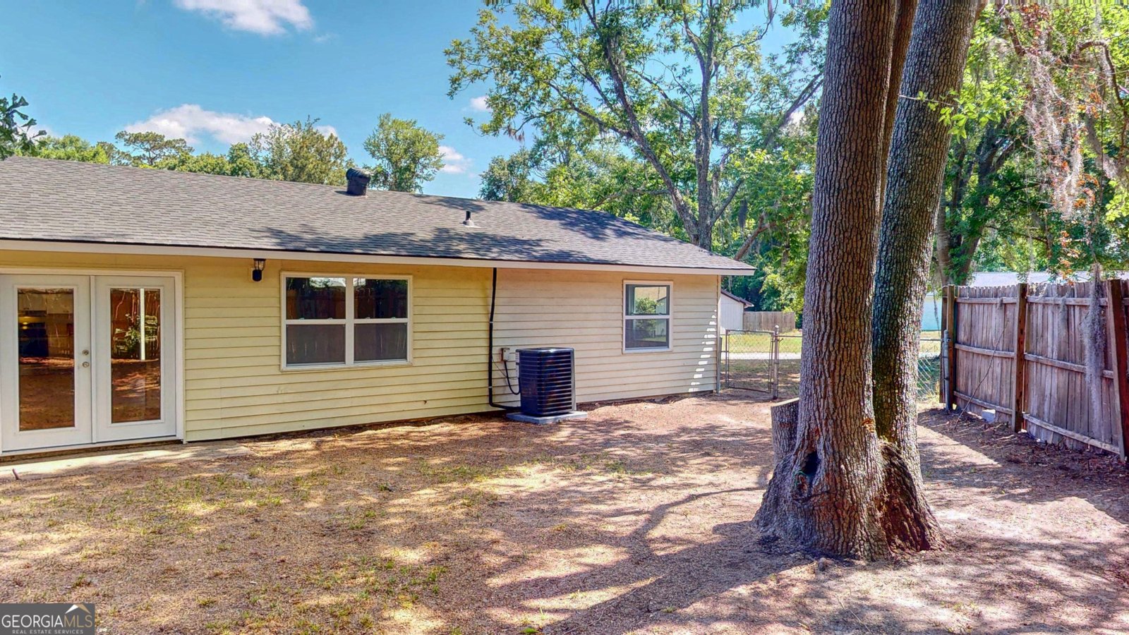 165 Cherokee Circle Hinesville - 27