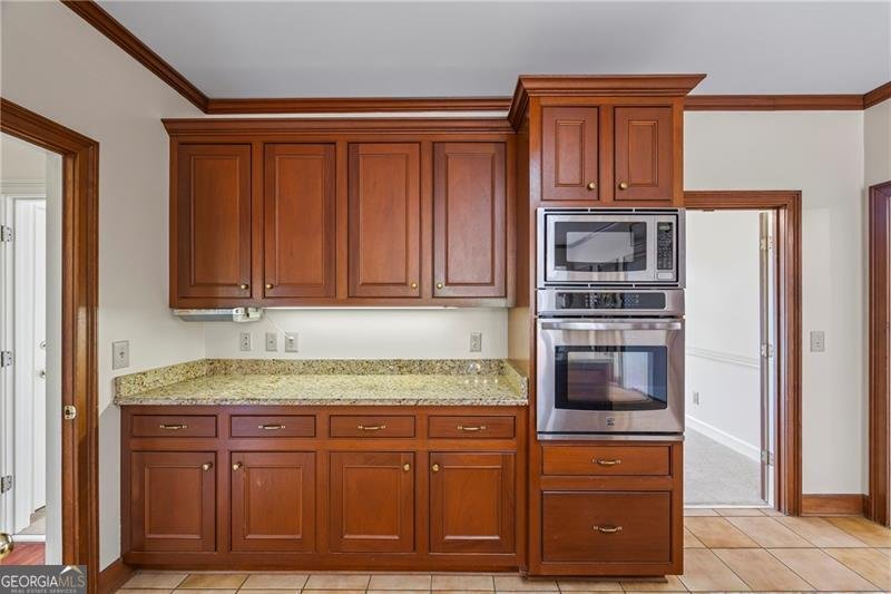 1402 Bromley Snellville - 16