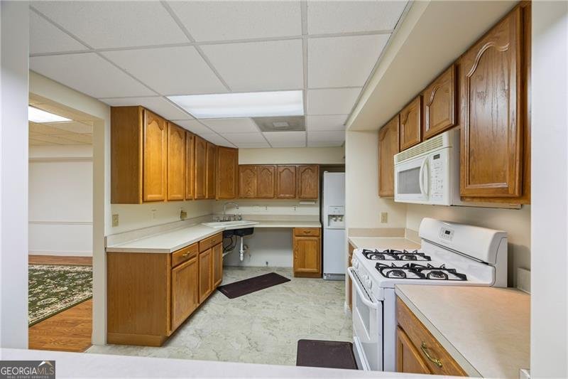 1402 Bromley Snellville - 70
