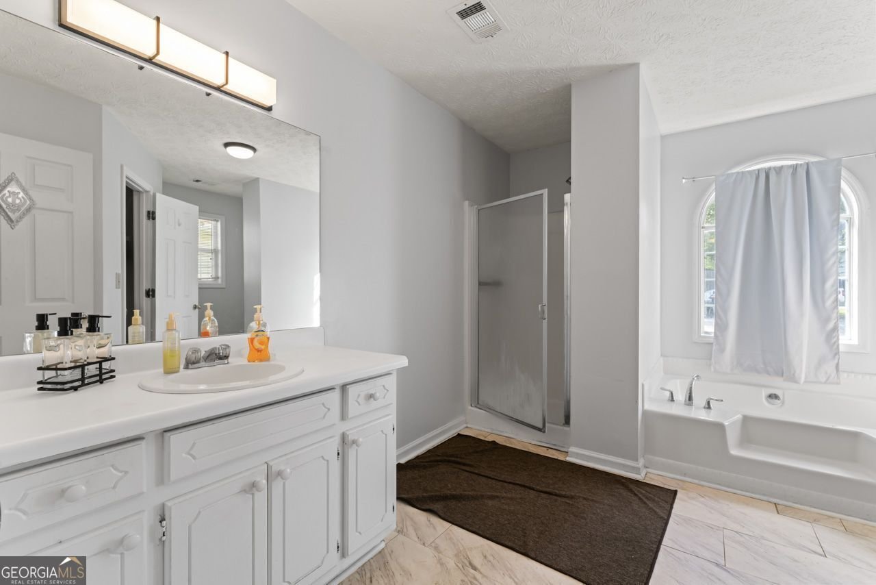 135 Gingercake Court Fayetteville - 1
