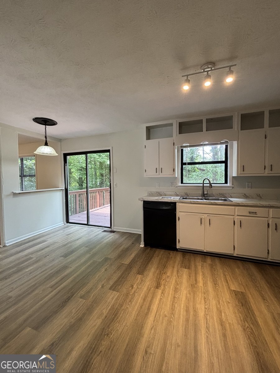 5250 Mountain Village Court Stone Mountain - 17
