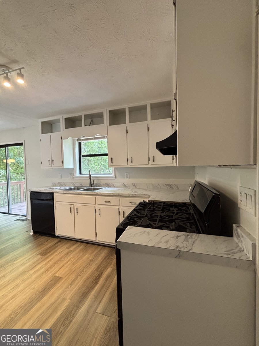 5250 Mountain Village Court Stone Mountain - 18