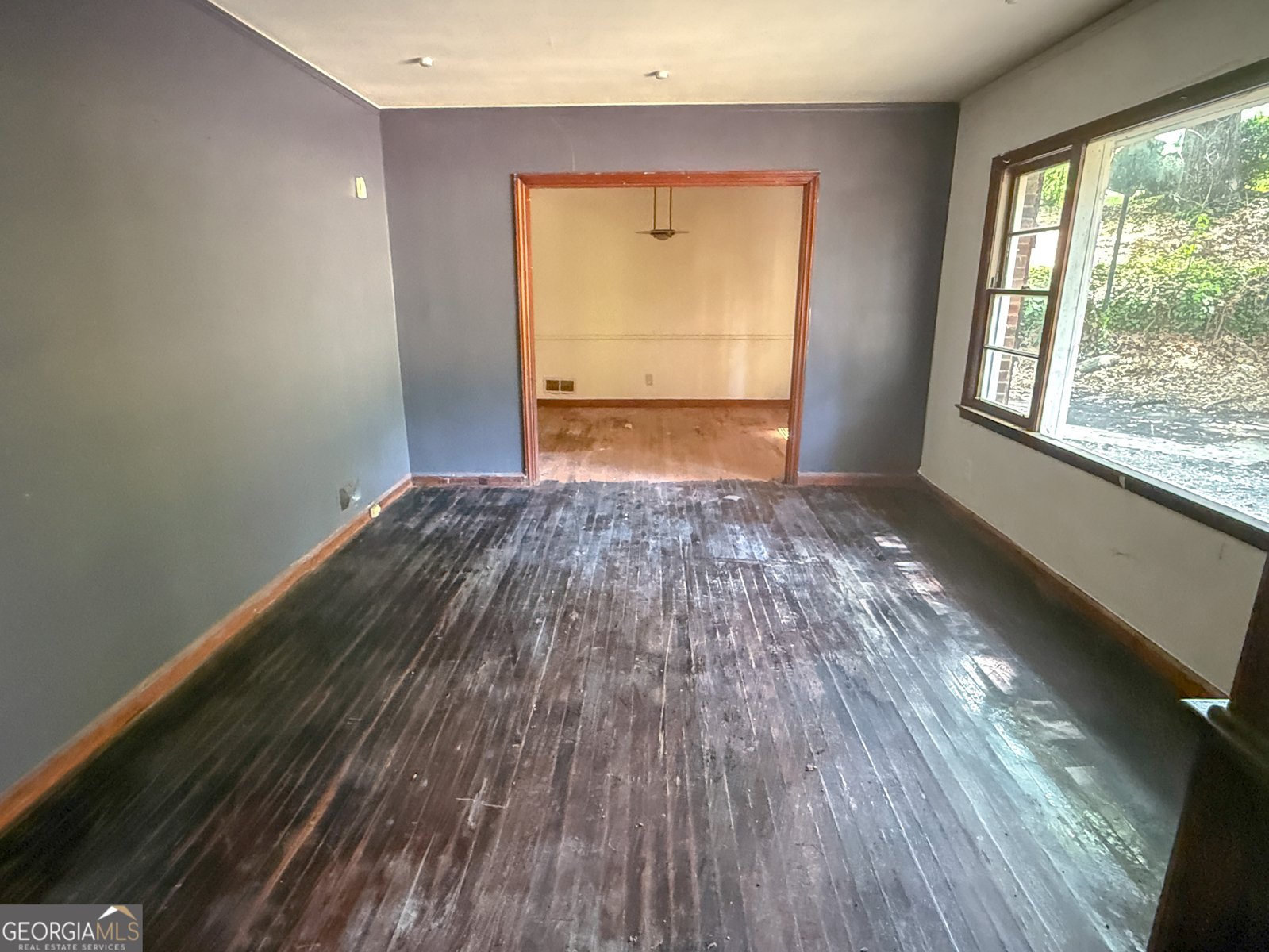 668 Lynn Circle Atlanta - 3