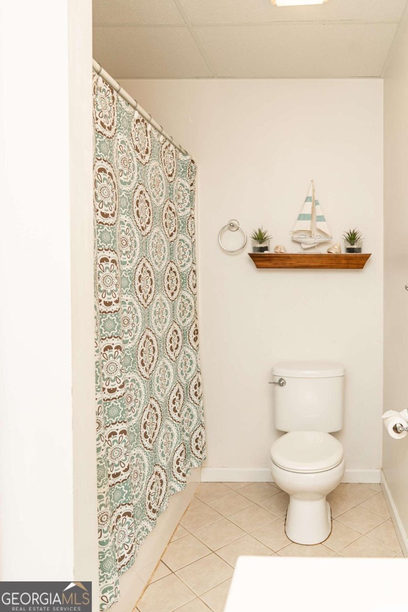 17 Hampton Way Carrollton - 64