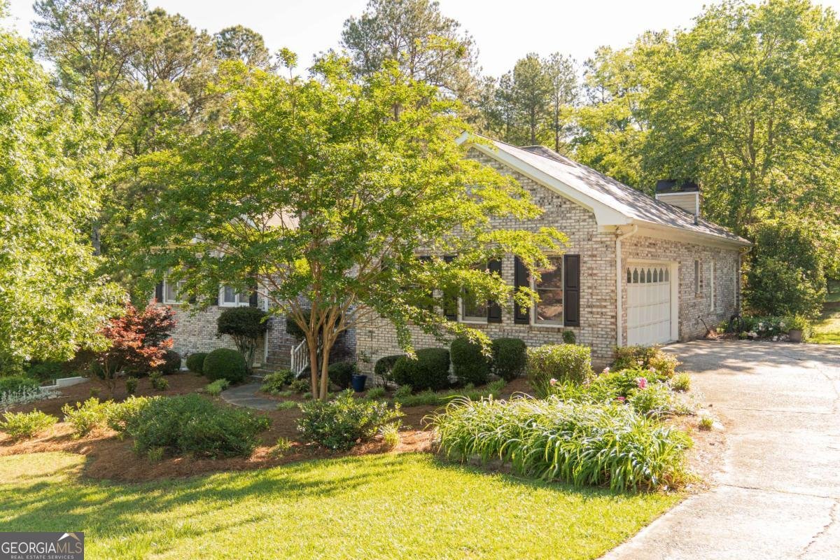 17 Hampton Way Carrollton - 76