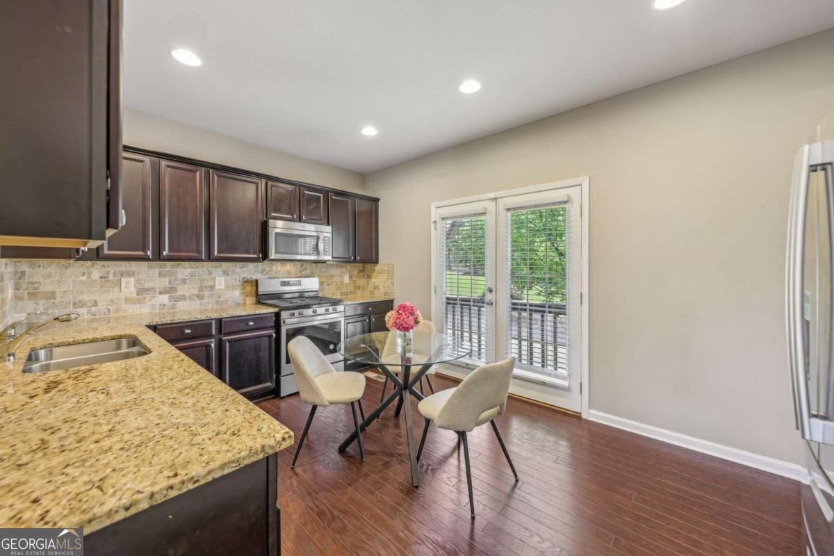 1257 Park Pass Way Suwanee - 10