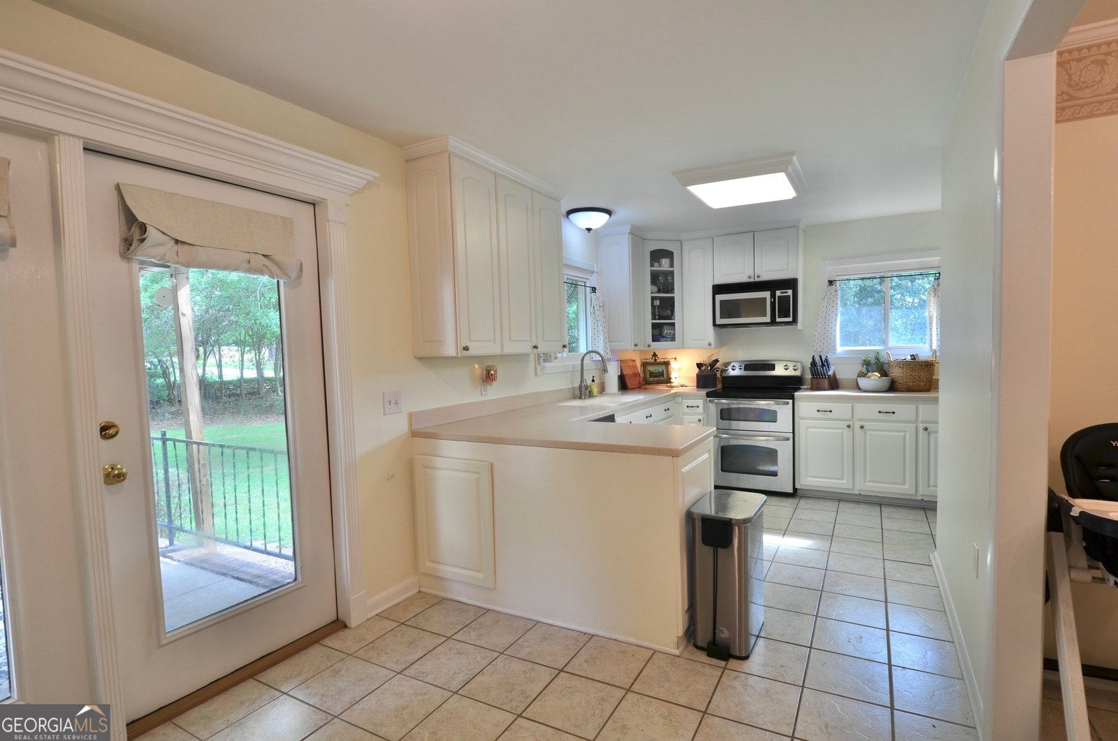 1335 5th Avenue Eastman - 14
