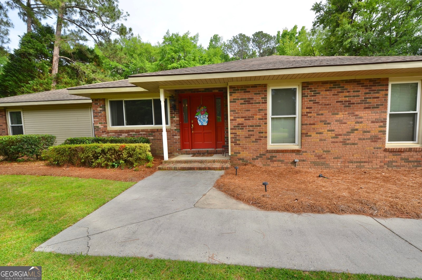 1335 5th Avenue Eastman - 2