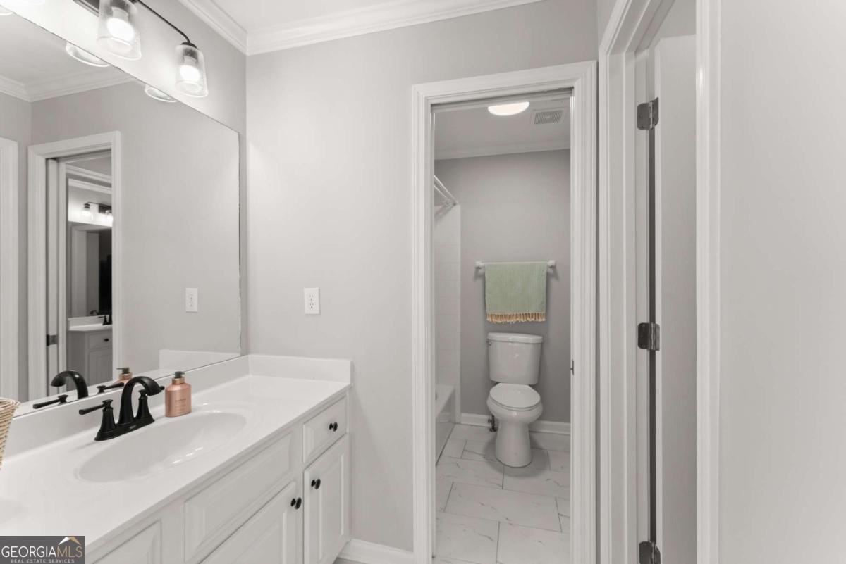 3498 Westhampton Way Gainesville - 22