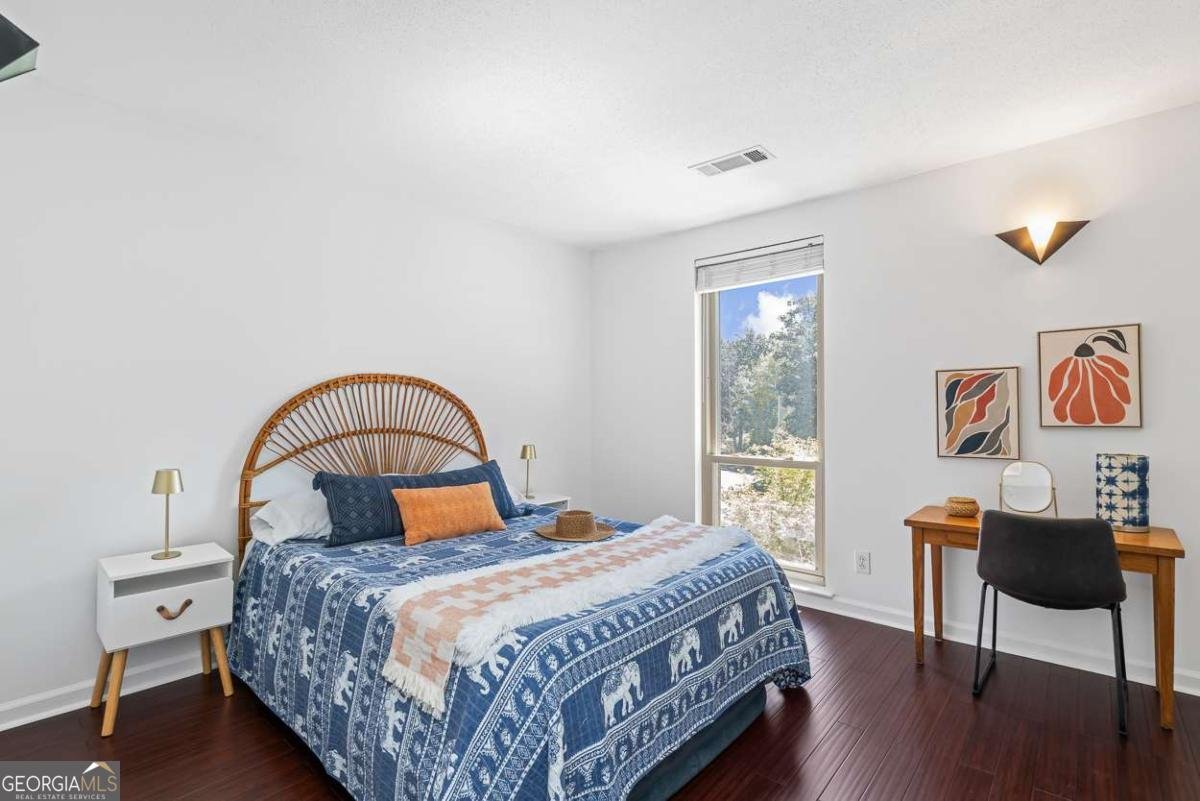 1127 Riverbend Club Drive Atlanta - 19
