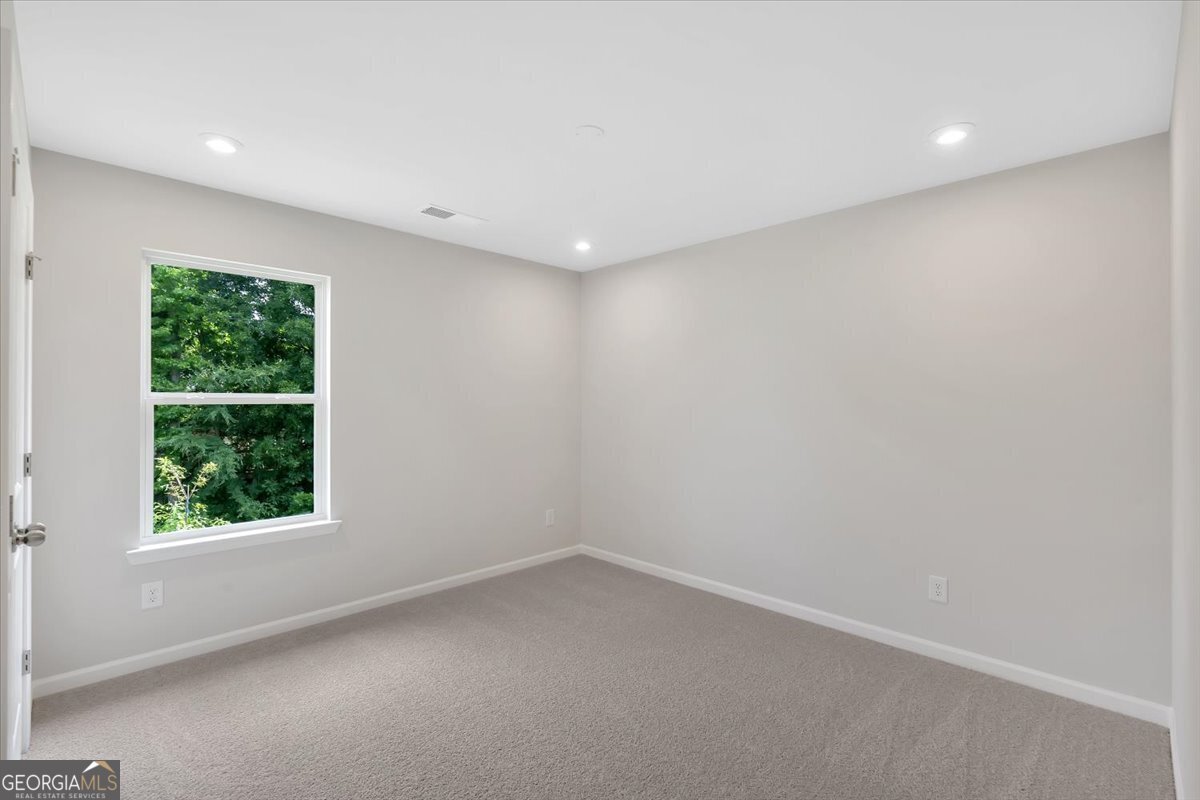 4556 Sweetlake Court Mableton - 15