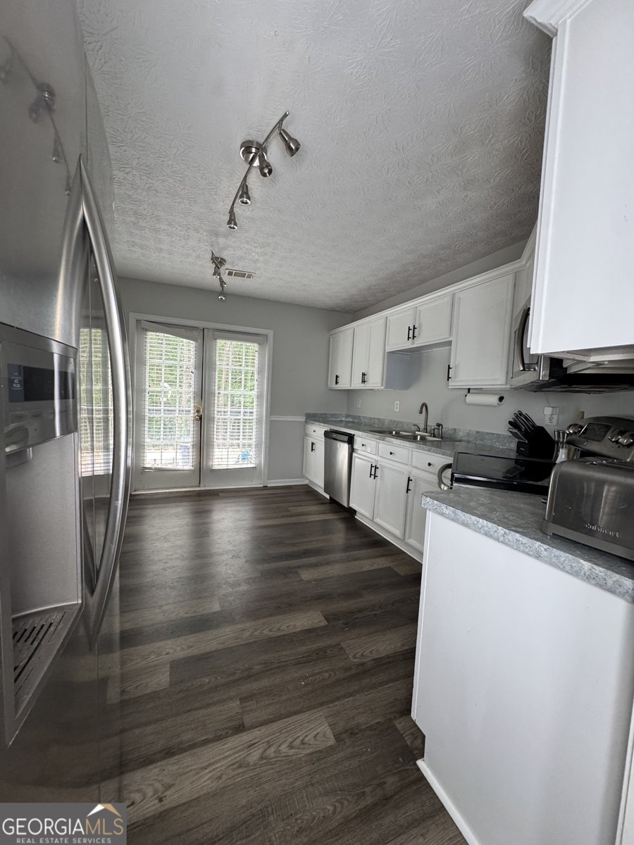 85 Creekside Trail Covington - 12