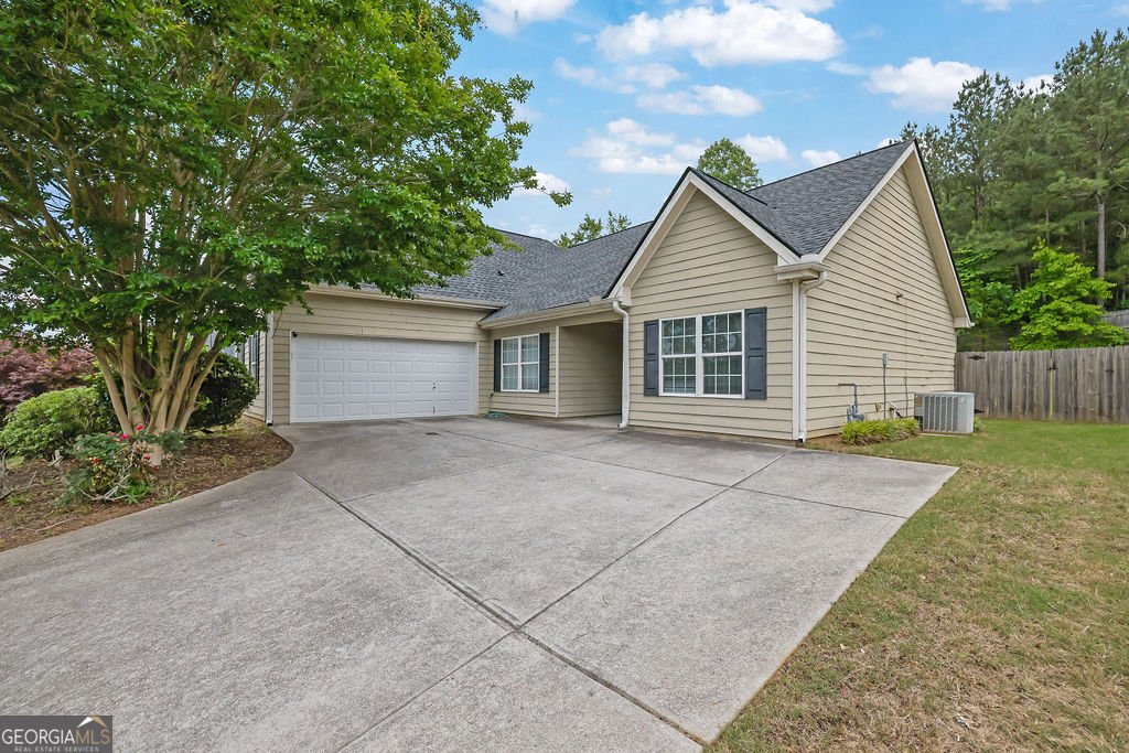 6345 6345 Aarons Way Flowery Branch - 3