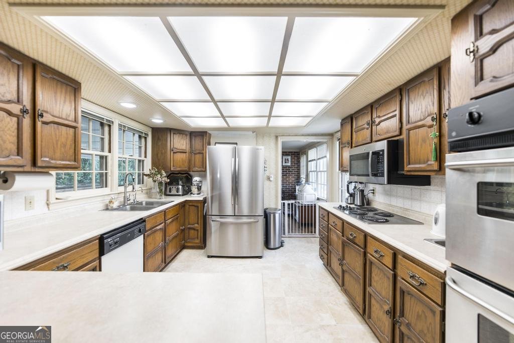 906 6th Avenue Albany - 5