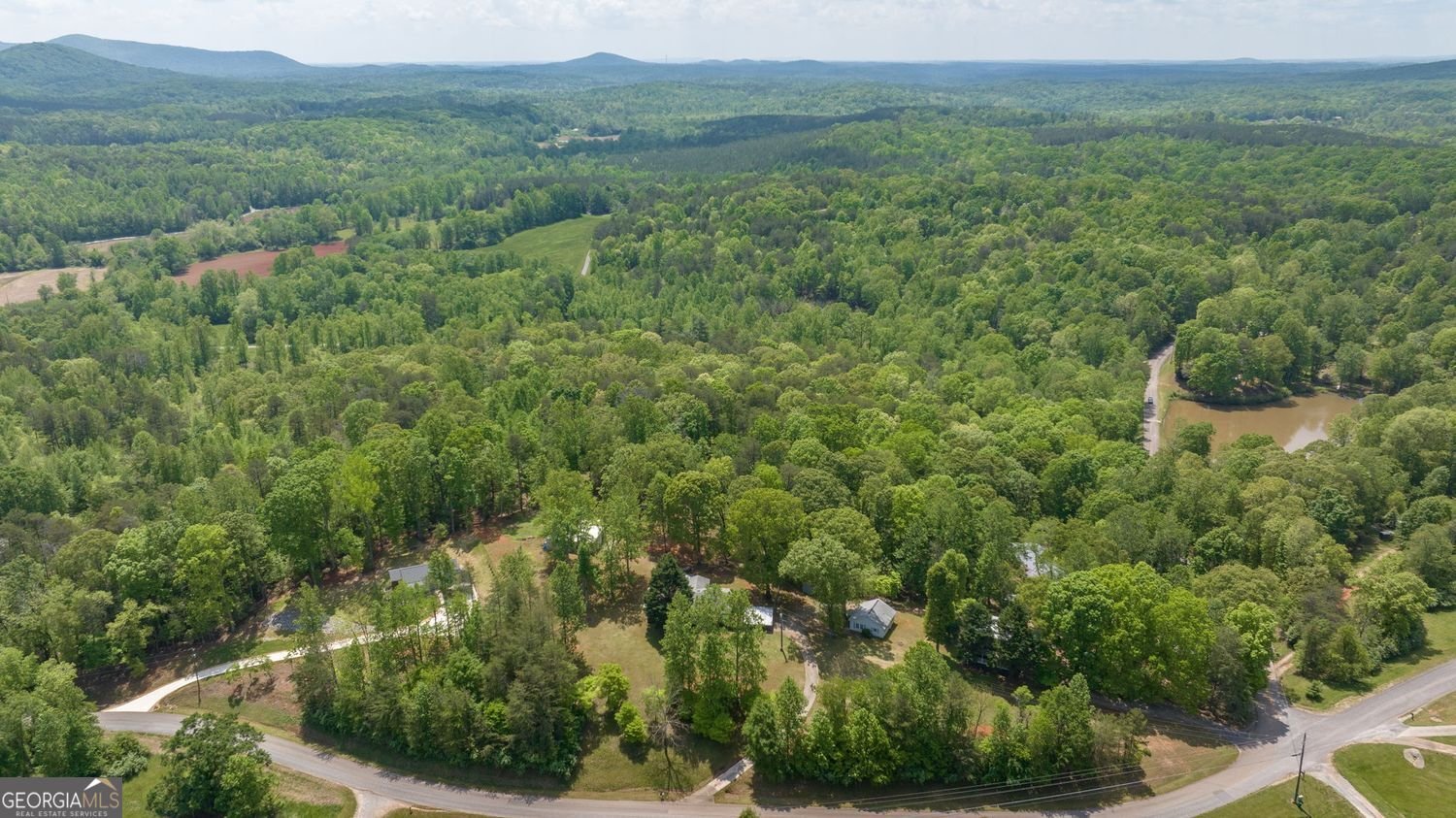 303 Jennys Cove Road Cleveland - 43