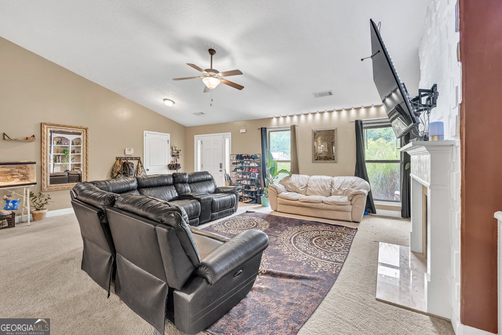 1553 SHOAL CREEK Drive Winder - 18