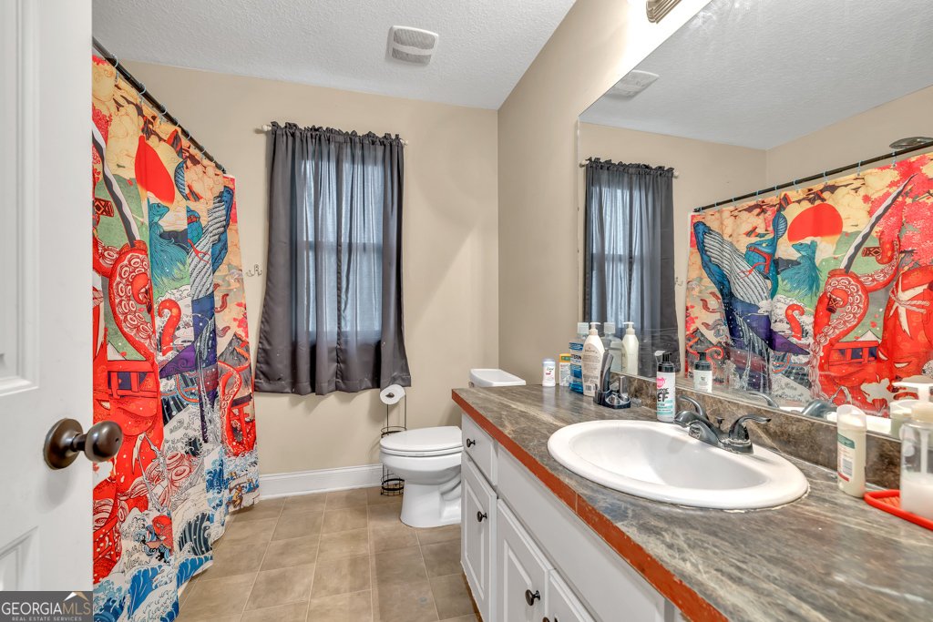 1553 SHOAL CREEK Drive Winder - 36