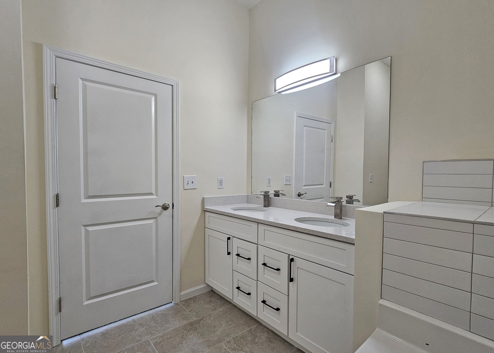 870 MAYSON TURNER Road Atlanta - 12