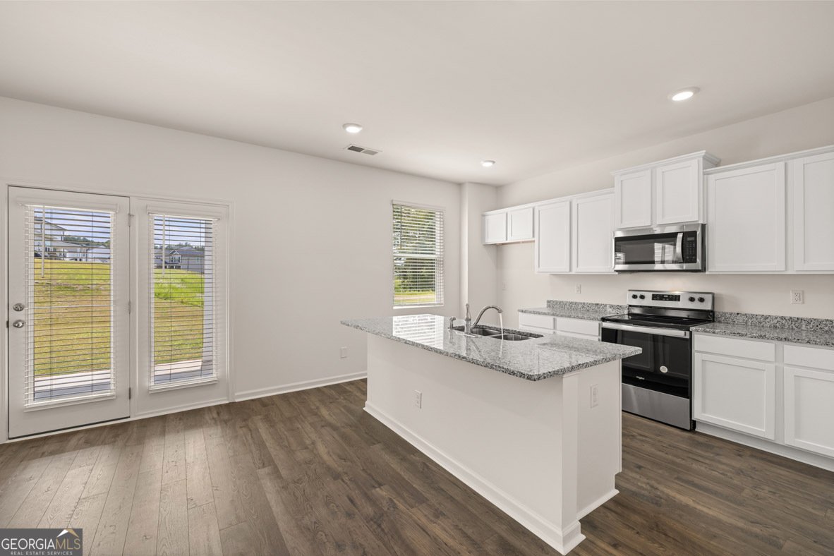 620 Whitman Lane Stockbridge - 8