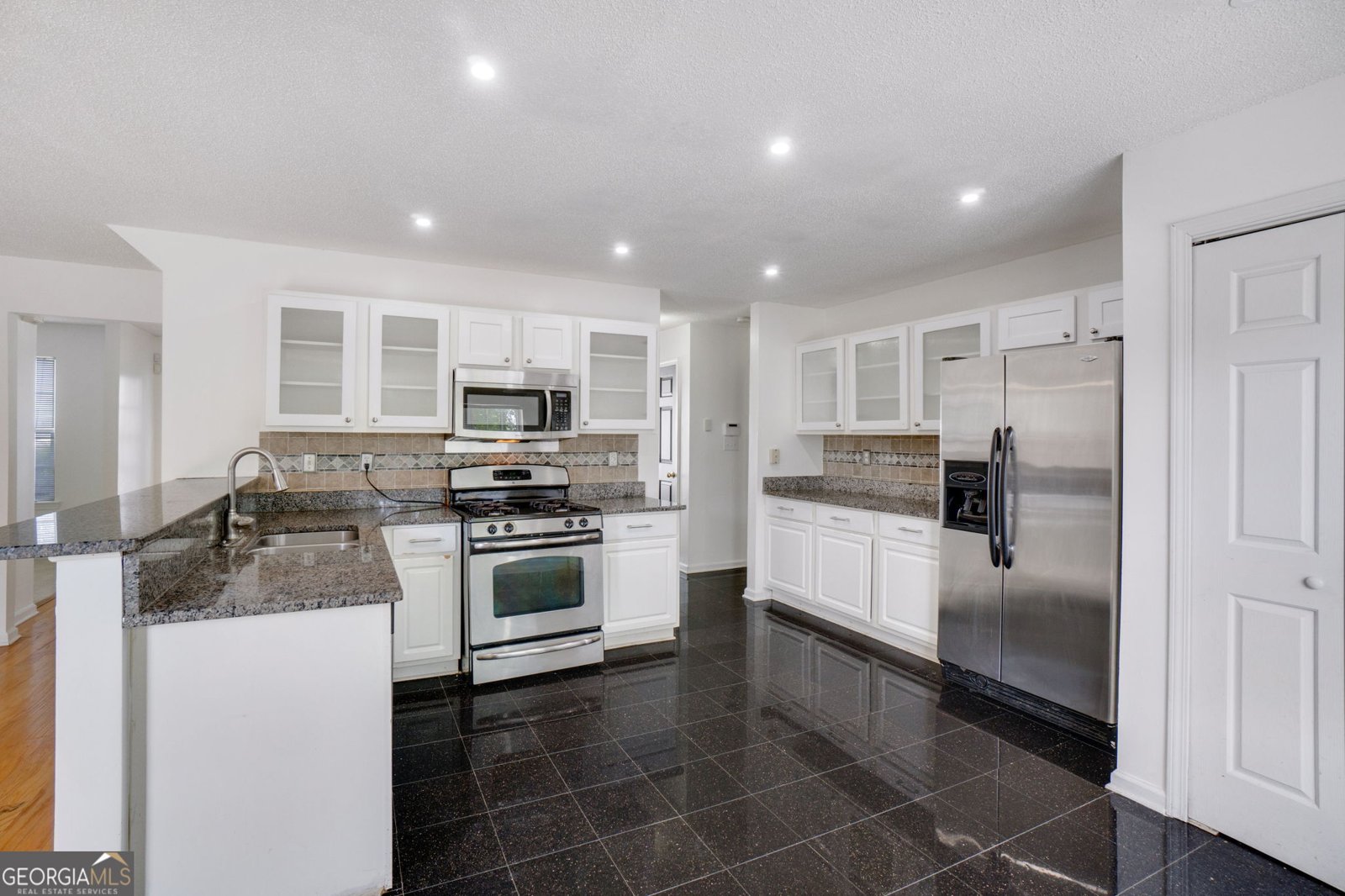 3550 WILLOW TREE Trace Decatur - 11