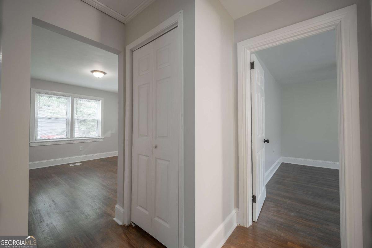 2137 Delowe Drive Atlanta - 24