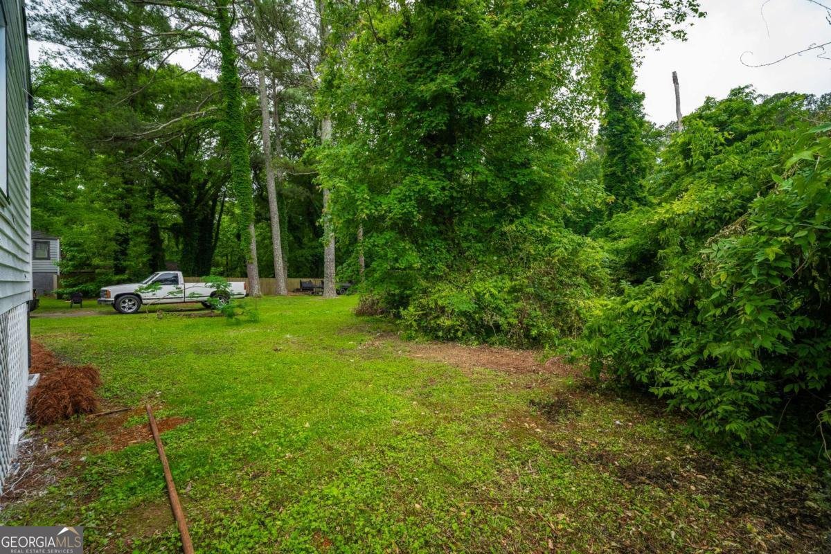 2137 Delowe Drive Atlanta - 28