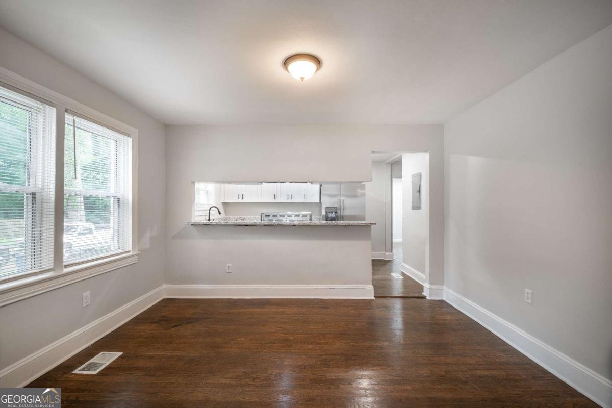 2137 Delowe Drive Atlanta - 6