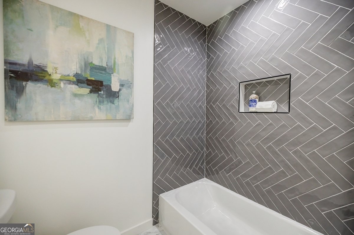 3154 Druid Hills Road Decatur - 63
