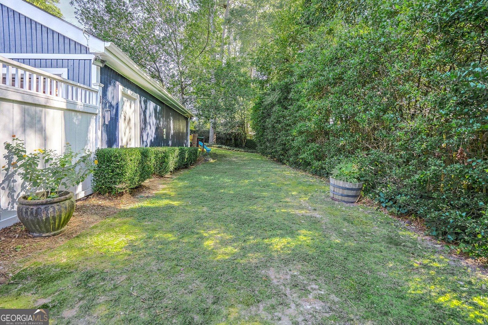 2195 Edison Avenue Atlanta - 24