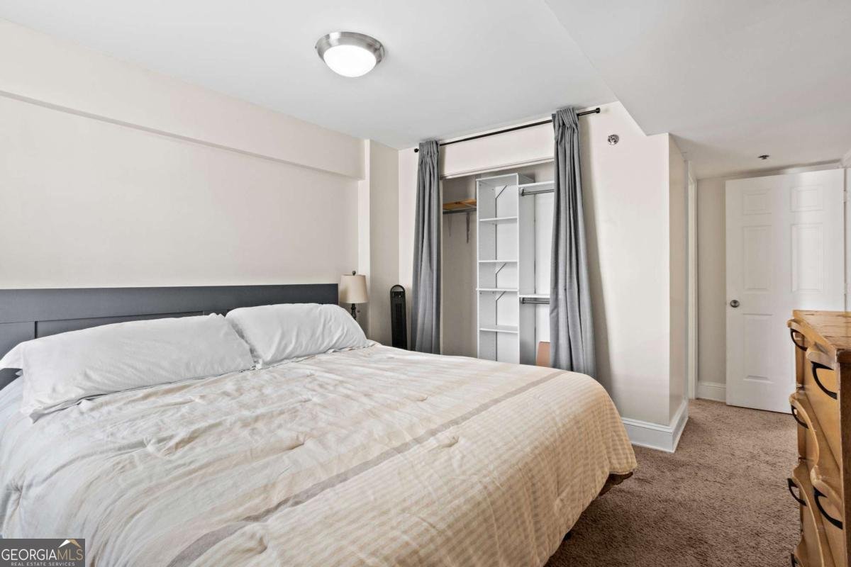 2855 Peachtree Road Atlanta - 13