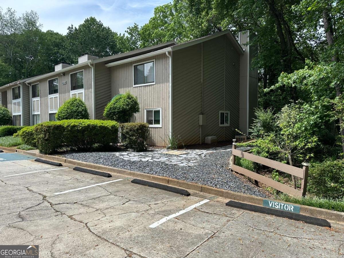 6119 WOODMONT Boulevard Peachtree Corners - 5
