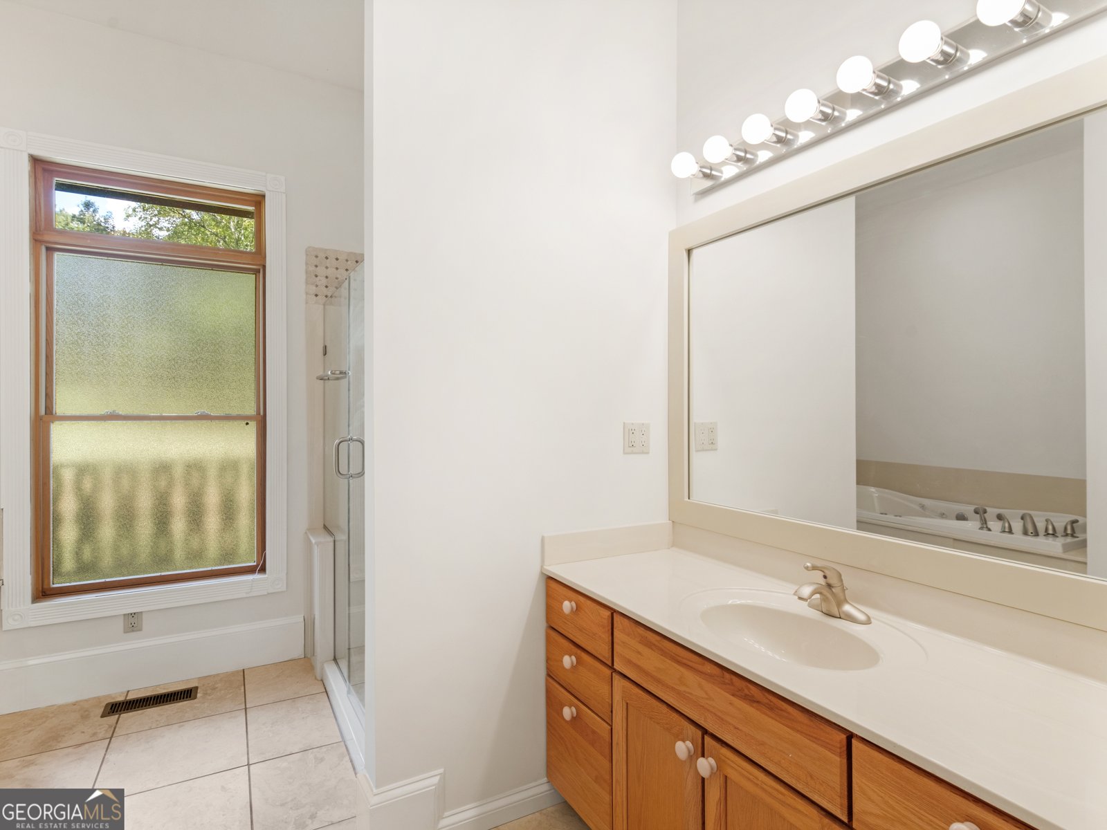 95 Fern Court Stockbridge - 43