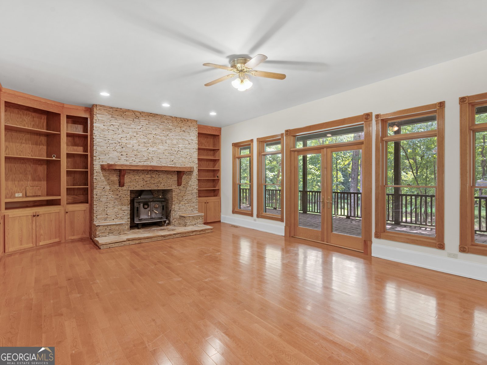 95 Fern Court Stockbridge - 8