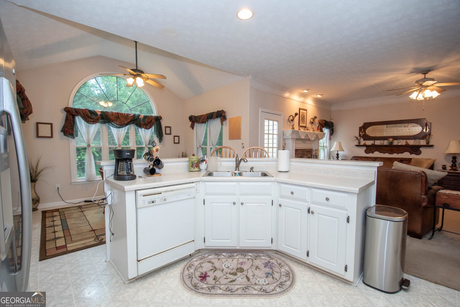 215 Barrington Grange Drive Sharpsburg - 14