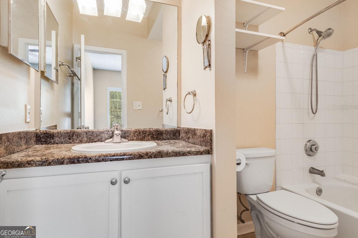 1250 Parkwood Circle Atlanta - 17