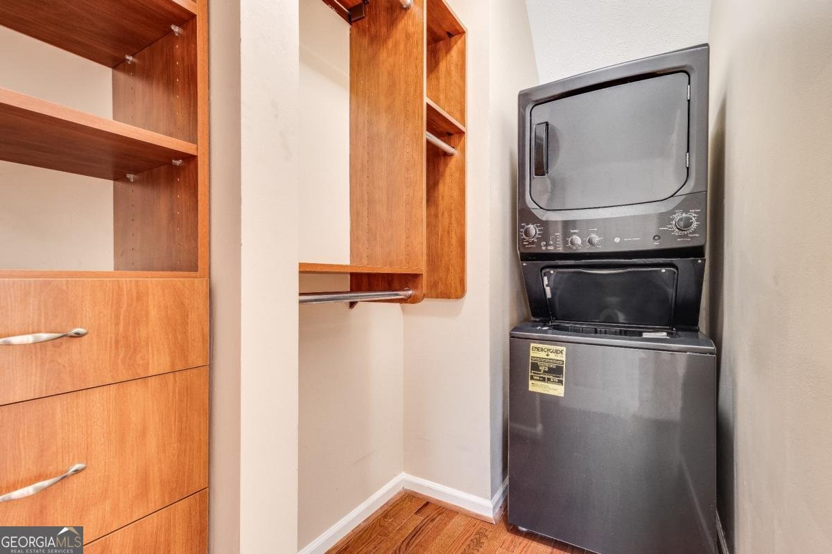 1250 Parkwood Circle Atlanta - 18
