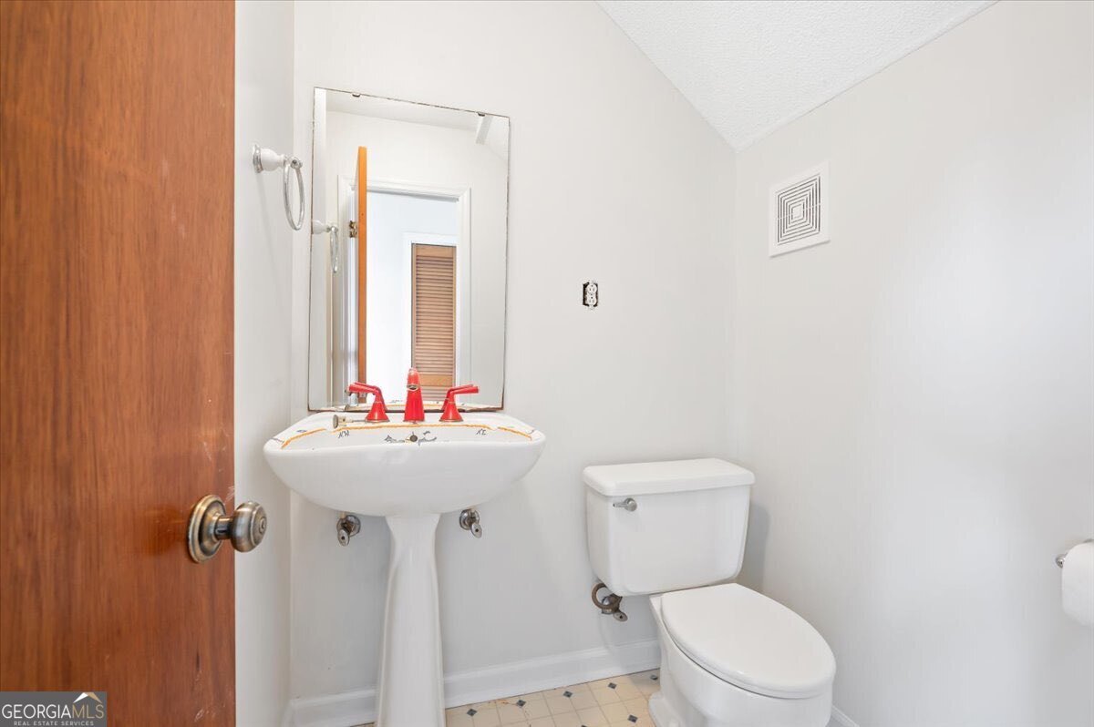 863 HICKORY BLUFF Road Waverly - 14