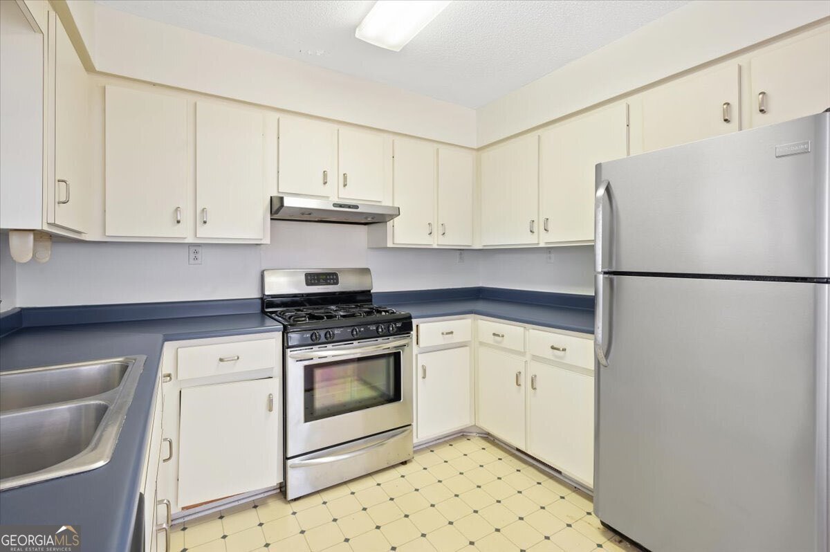 863 HICKORY BLUFF Road Waverly - 22